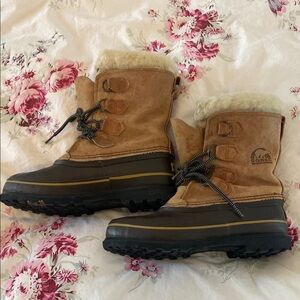 Sorel Women's Winter Boots - Tan and Brown